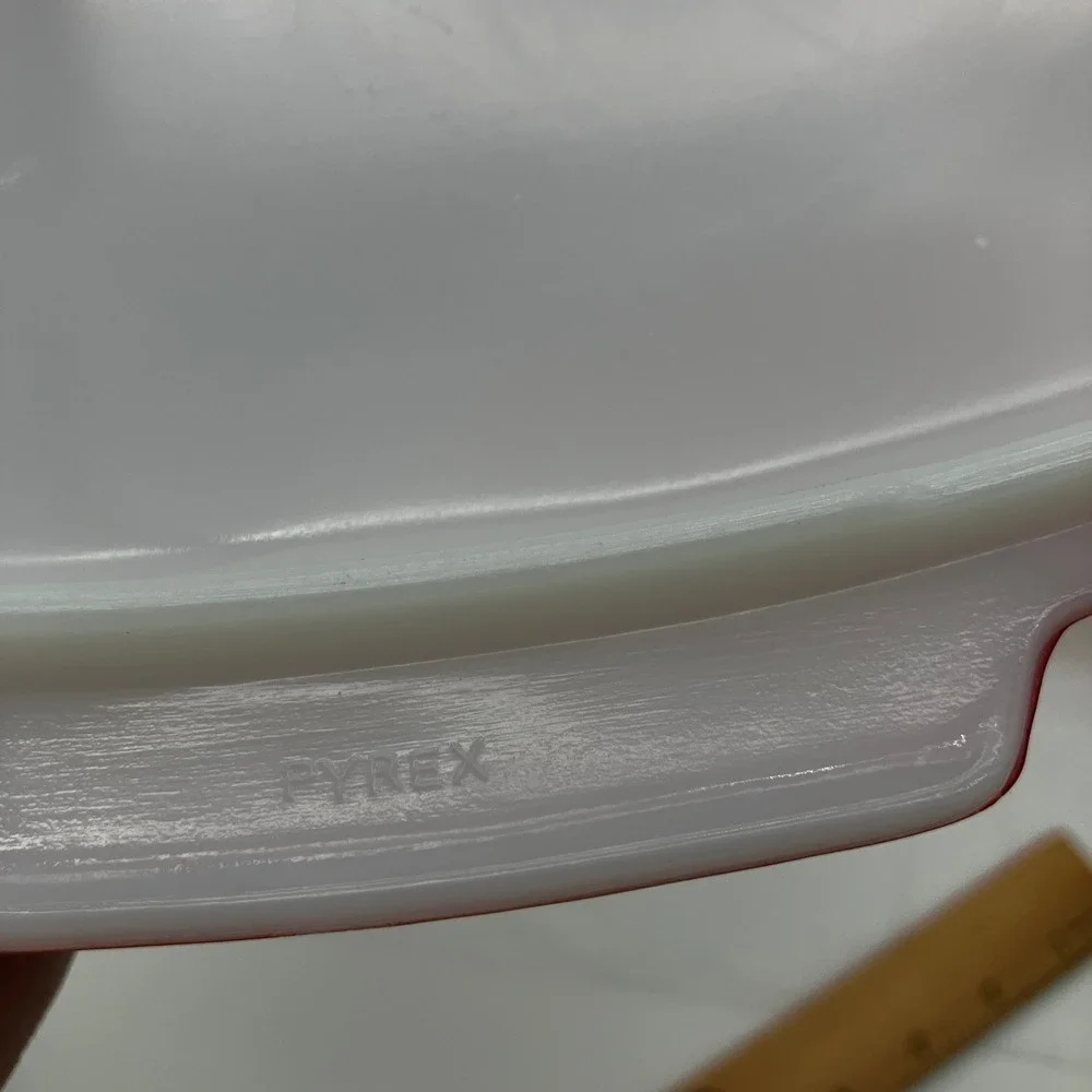 Pyrex Casserole Dish 525 2.5QT Red Vintage Milk Glass Square Lid
